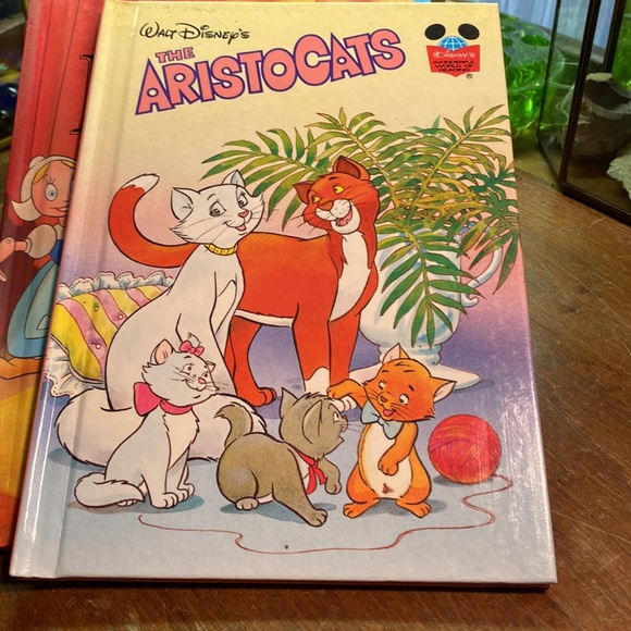 4 Disney’s the Little mermaid and spot kids books. - Picture 7 of 9